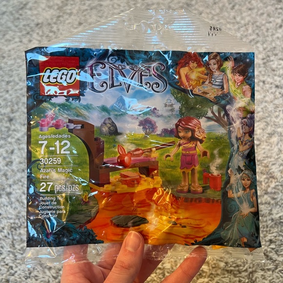 LEGO Friends and Elves Polybag Bundle - Picture 3 of 6